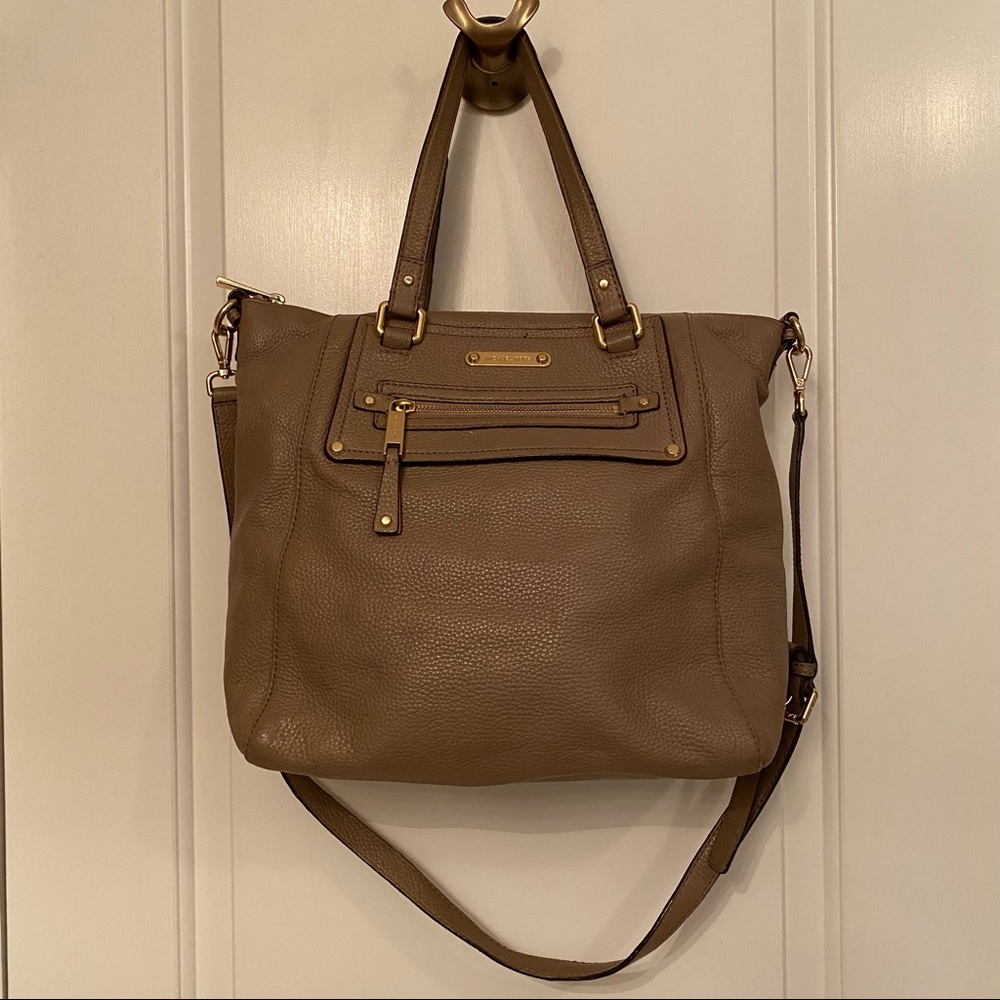 MICHAEL KORS BAG TOTE LONG STRAP TAUPE TAN GRAY PEBBLED LEATHER ZIP TOP